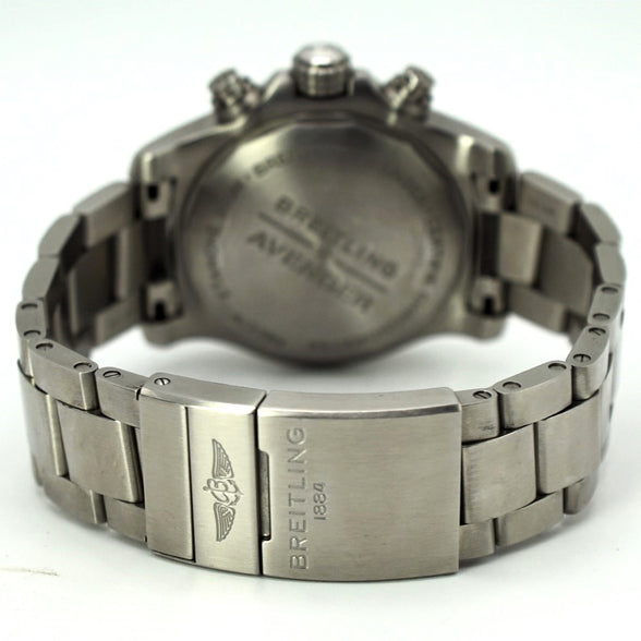 Breitling Avenger Chronograph 43 Ref.A13385101B1A1