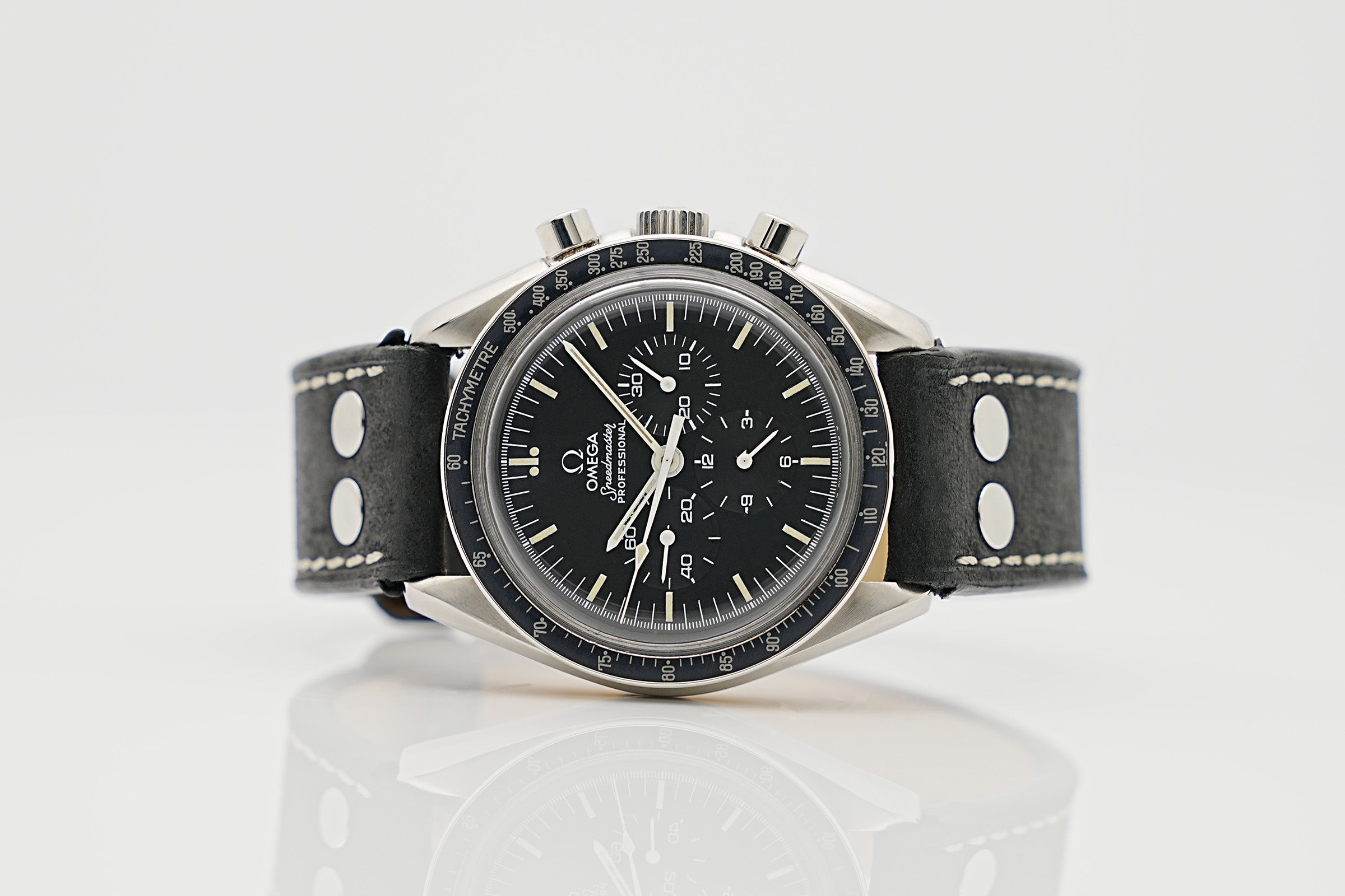 Omega Speedmaster professional