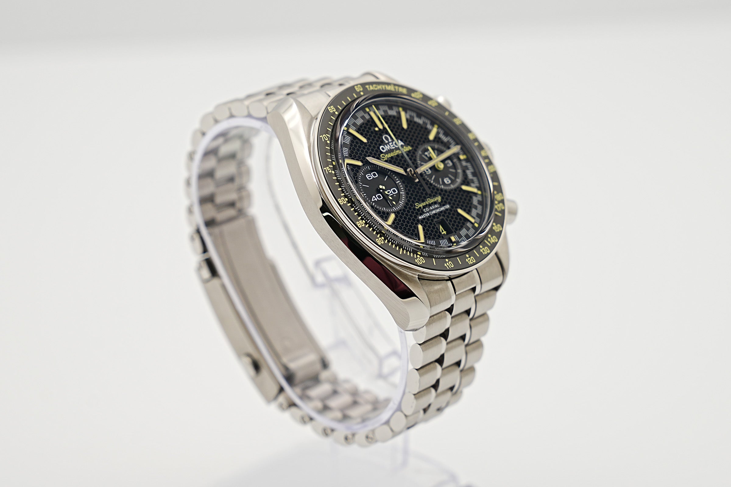 Omega Speedmaster Super Racing 329.30.44.51.01.003