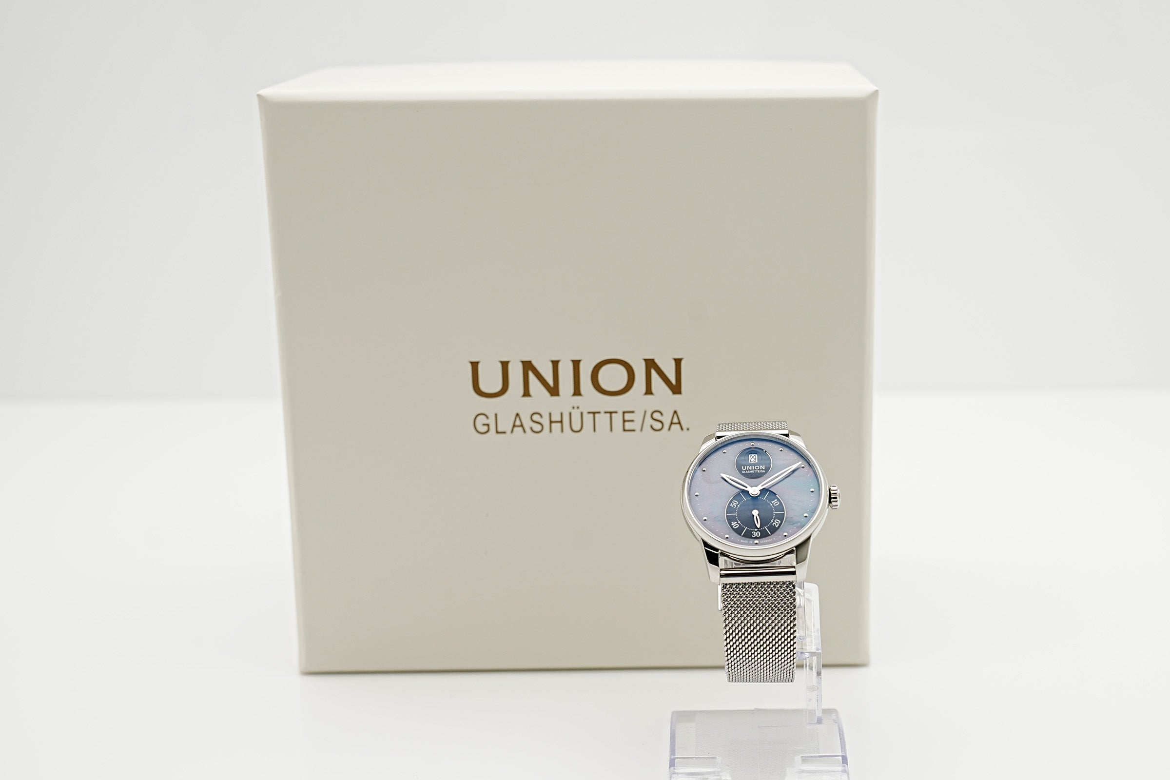 Union Glashütte Seris D013.228.16.121.00