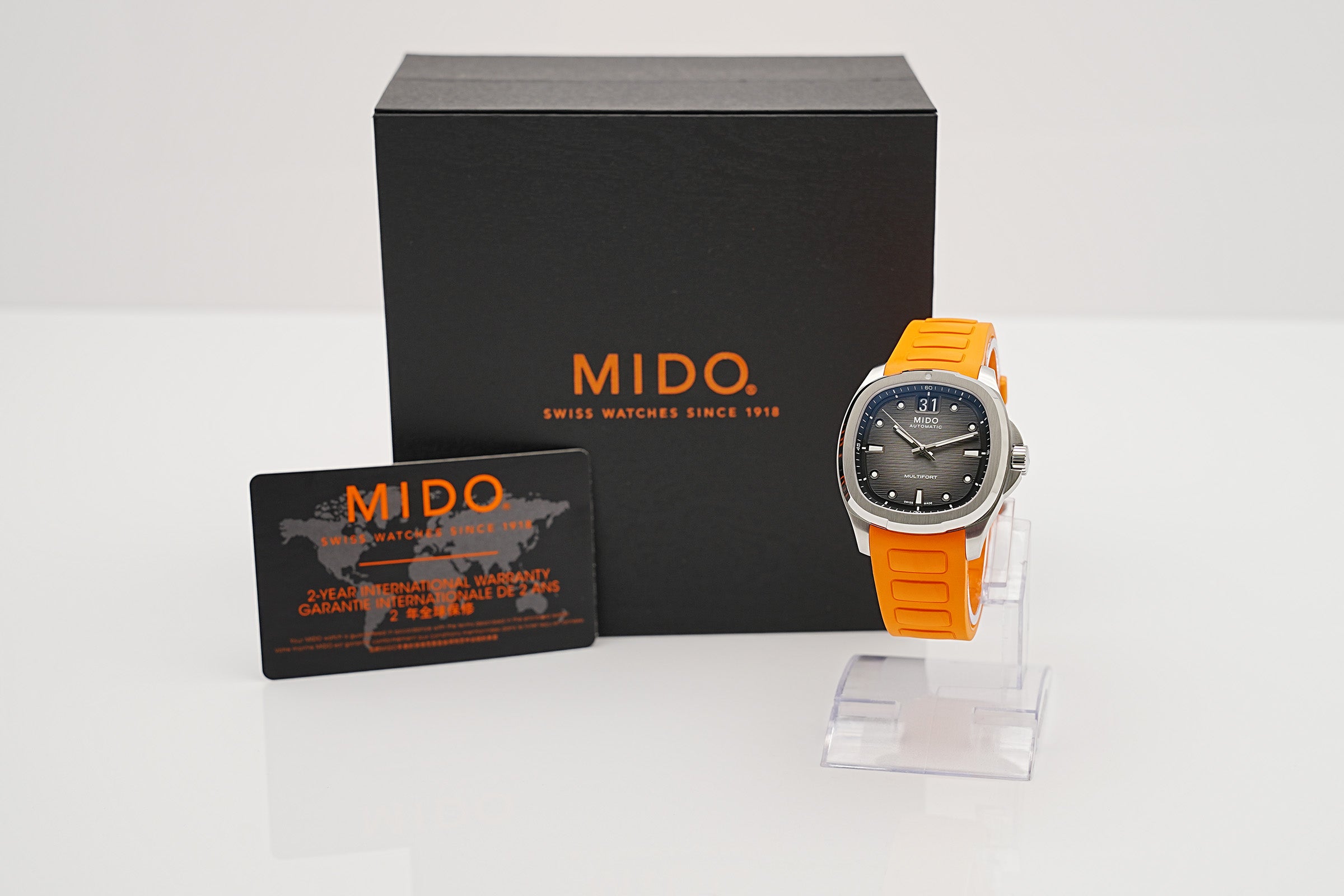 Mido Multifort TV Big Date M049.526.17.08.100