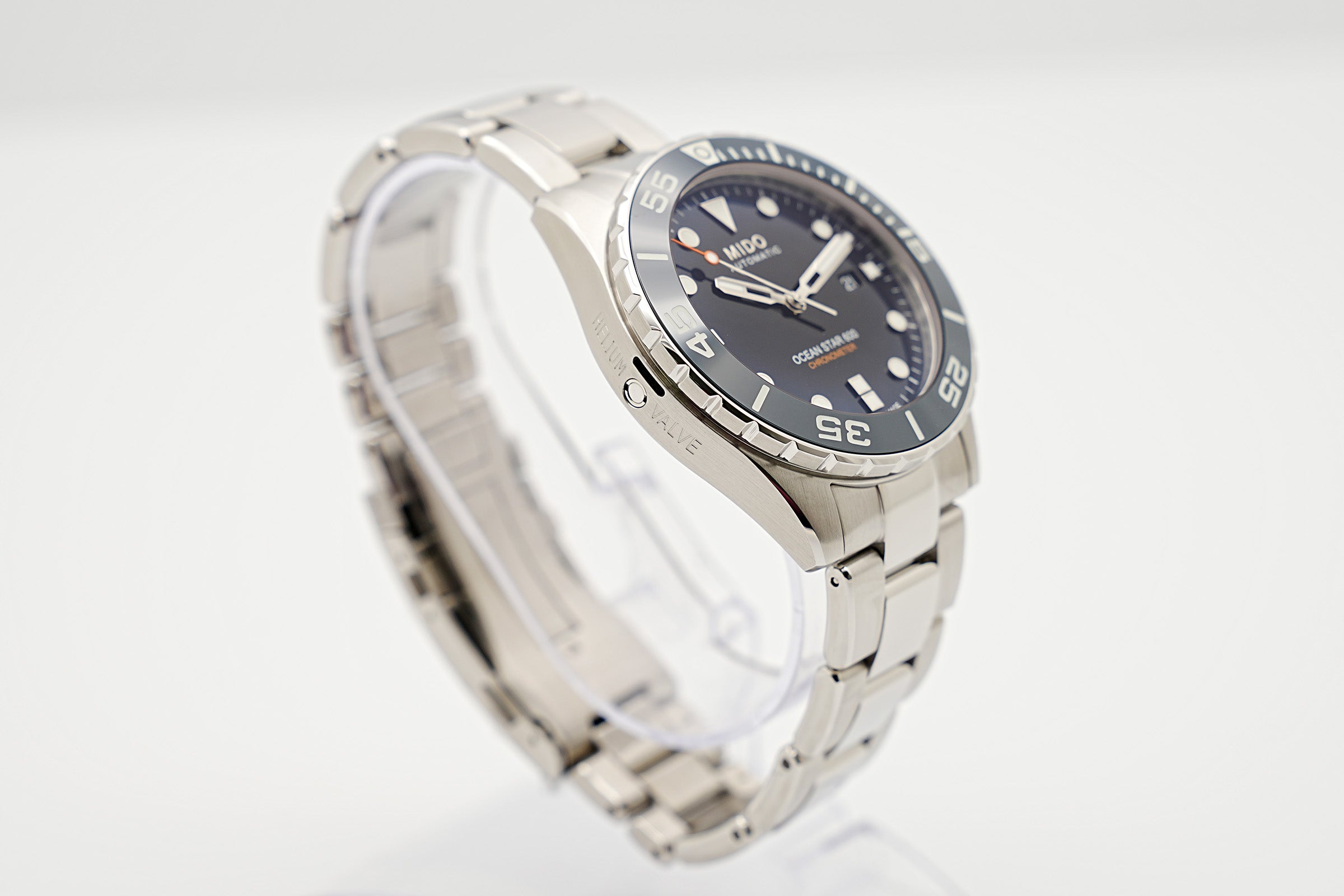 Mido Ocean Star 600 Chronometer M026.608.11.041.01