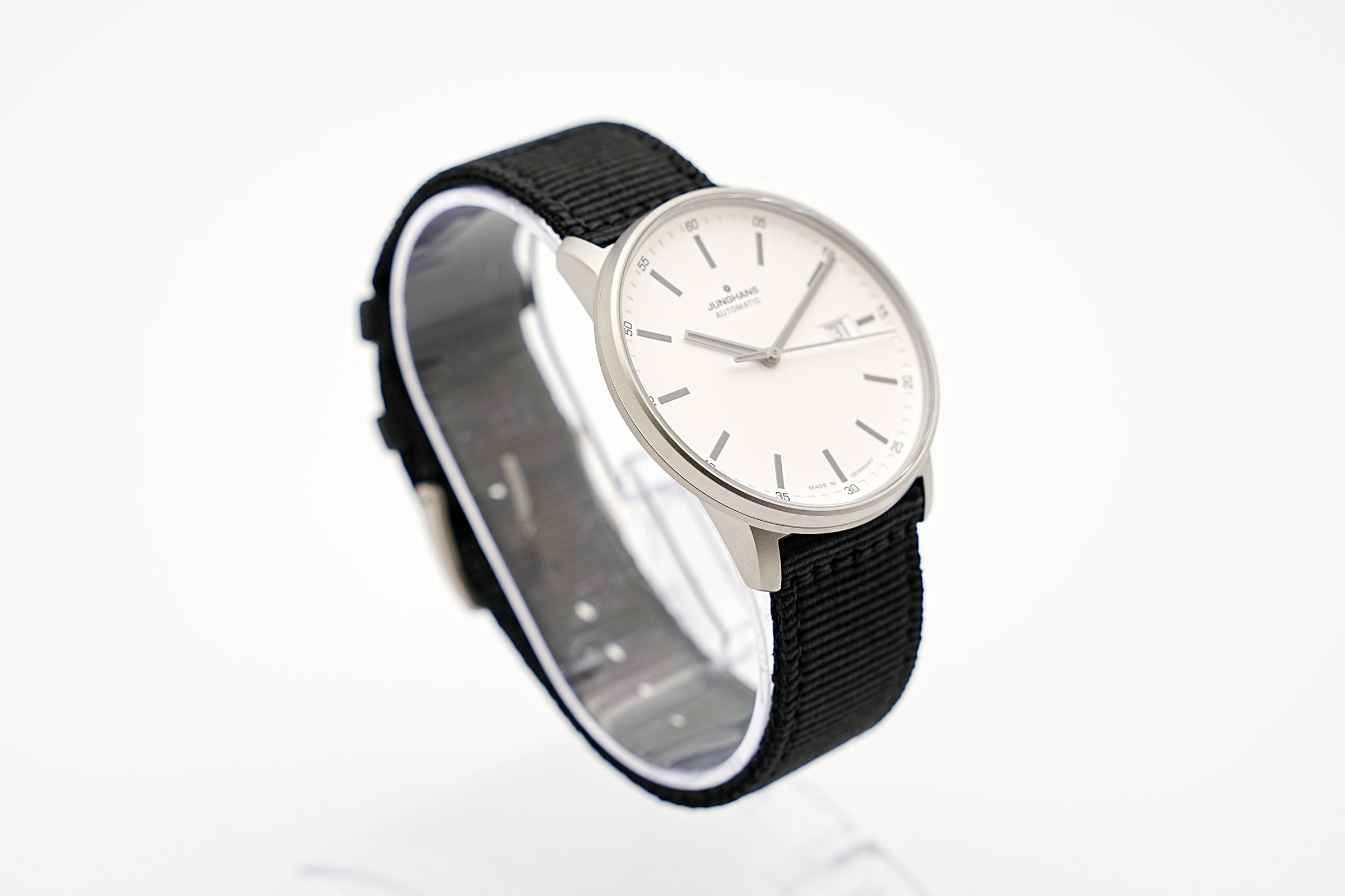 Junghans FORM A Titan 27/2000.00