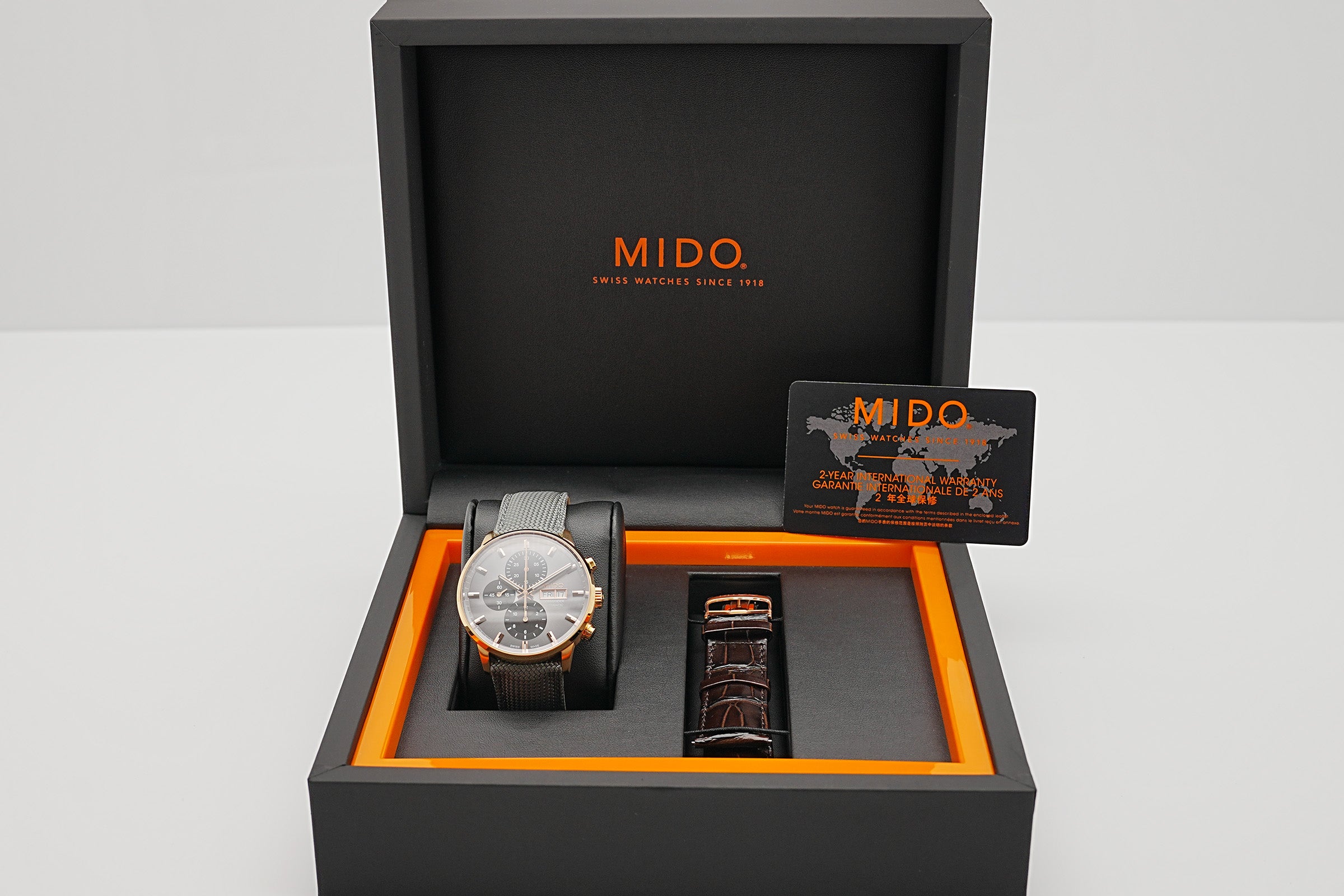 Mido Commander Chronograph M016.414.36.081.00