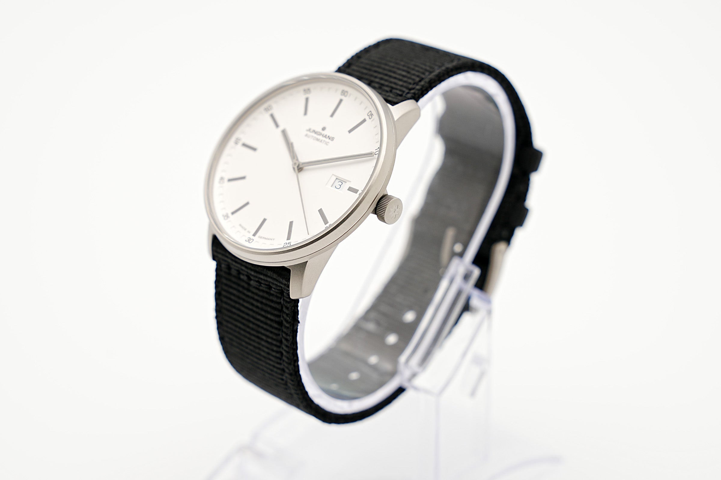 Junghans FORM A Titan 27/2000.00