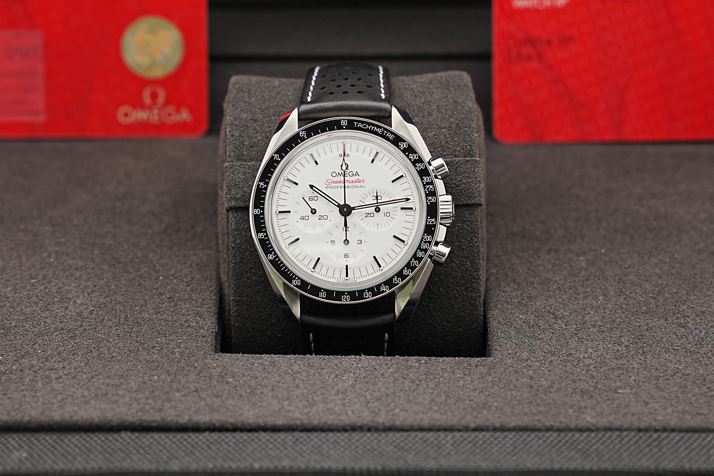 Omega Speedmaster Professional Moonwatch 310.30.42.50.04.001