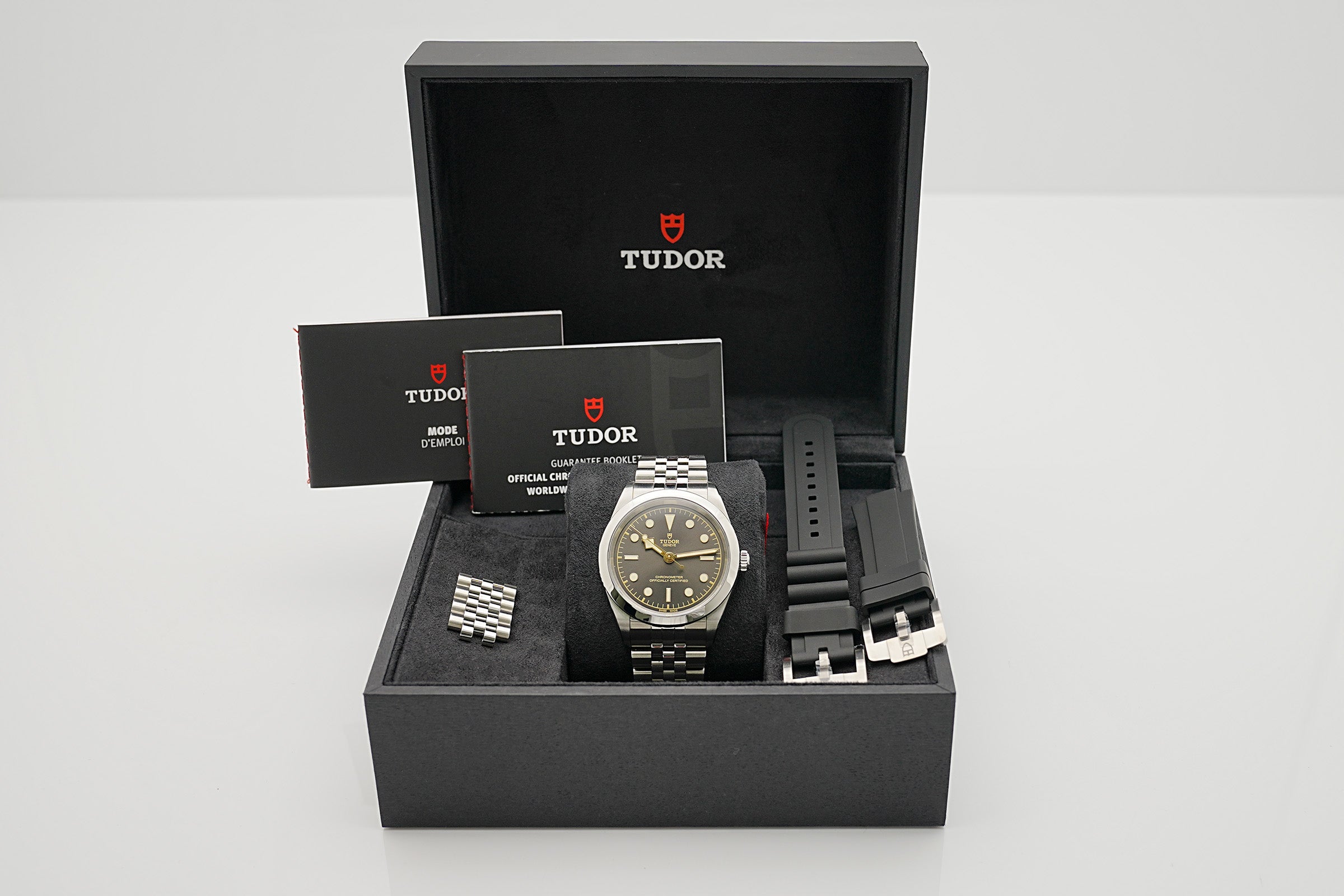 Tudor Black Bay 41  79680