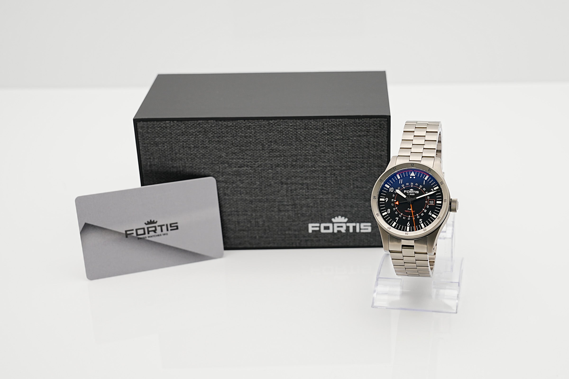 Fortis Flieger F-43 Triple GMT F4260000