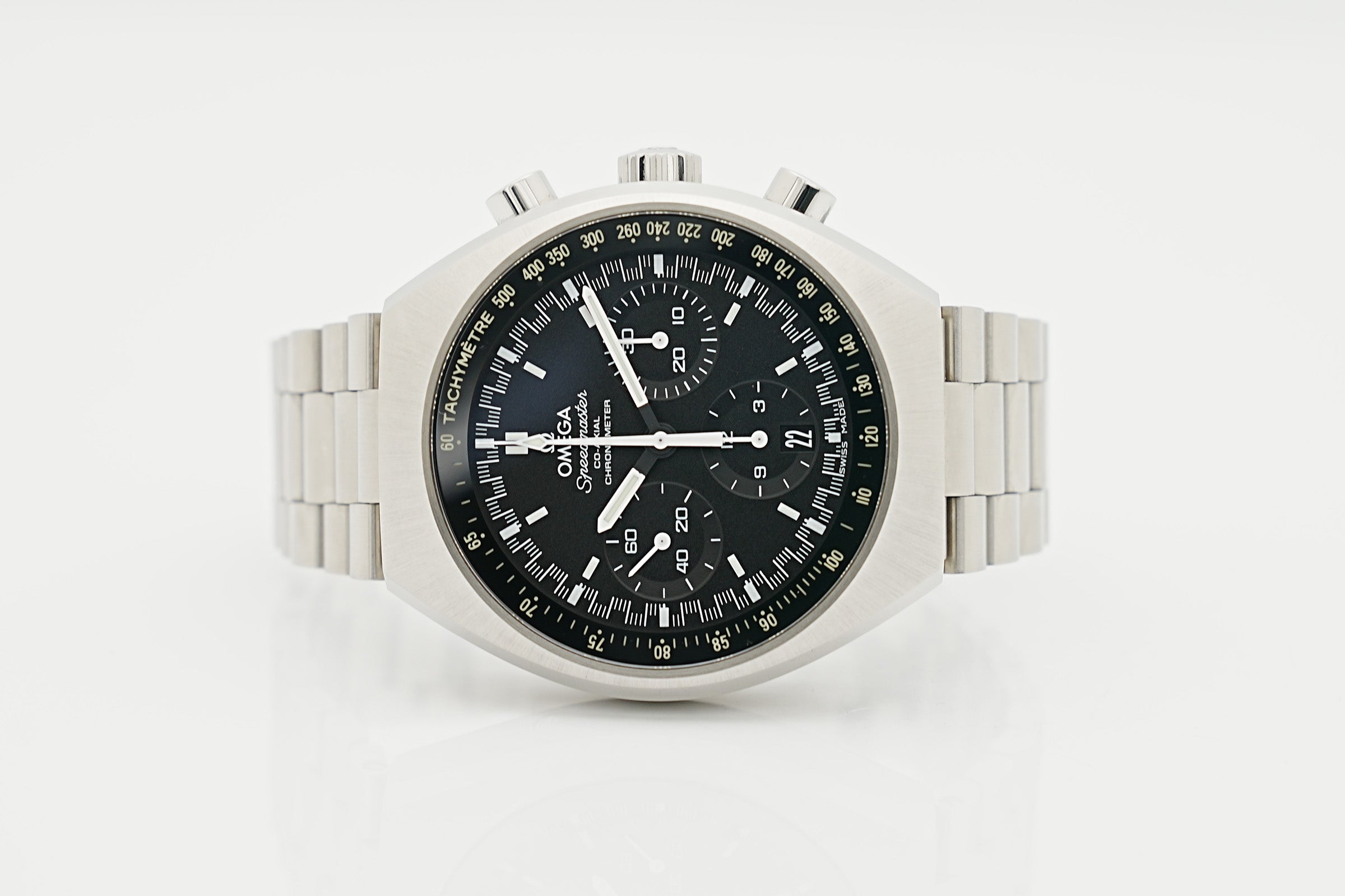 Omega Speedmaster Mark II  327.10.43.50.01.001